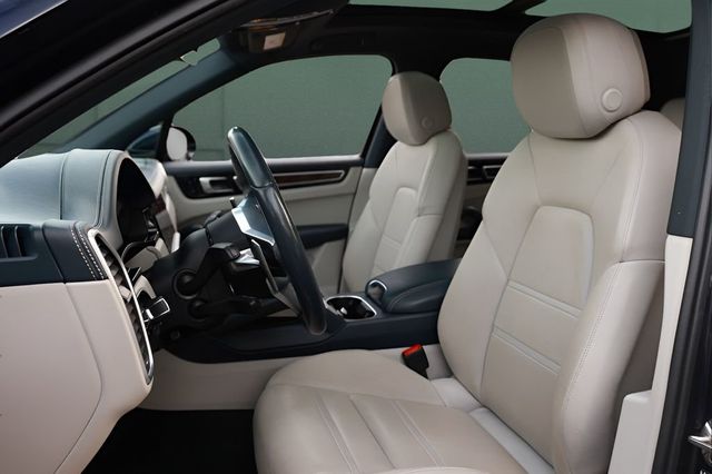 2021 Porsche Cayenne E-Hybrid AWD - 23034323 - 1