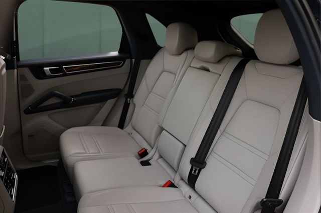 2021 Porsche Cayenne E-Hybrid AWD - 23034323 - 20
