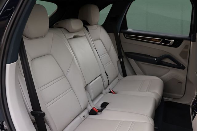 2021 Porsche Cayenne E-Hybrid AWD - 23034323 - 23