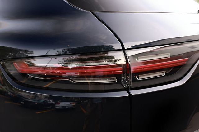 2021 Porsche Cayenne E-Hybrid AWD - 23034323 - 38