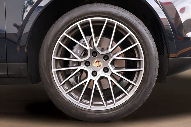 2021 Porsche Cayenne E-Hybrid AWD - 23034323 - 47