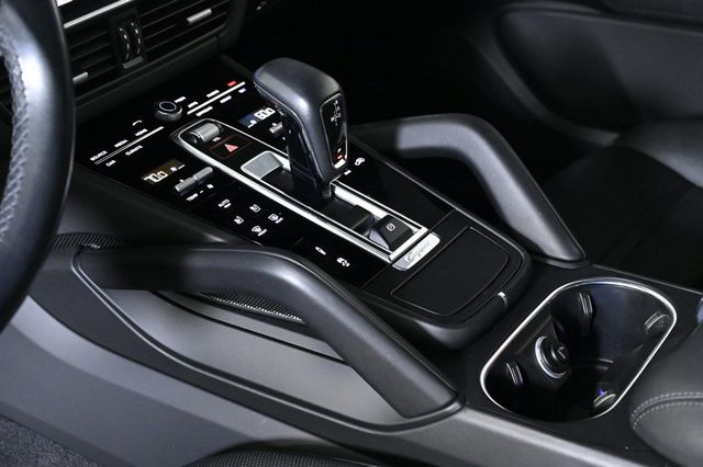 2021 Porsche Cayenne GTS - 22947535 - 26