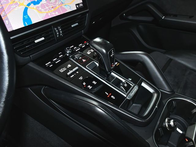 2021 Porsche Cayenne GTS - 23065855 - 37