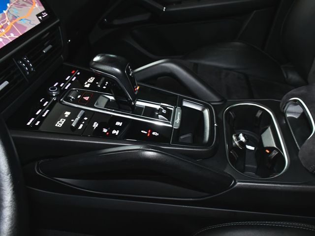 2021 Porsche Cayenne GTS - 23065855 - 38