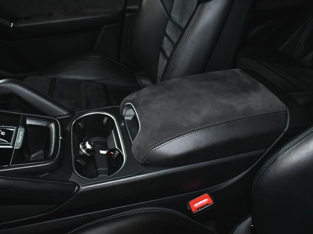 2021 Porsche Cayenne GTS - 23065855 - 39