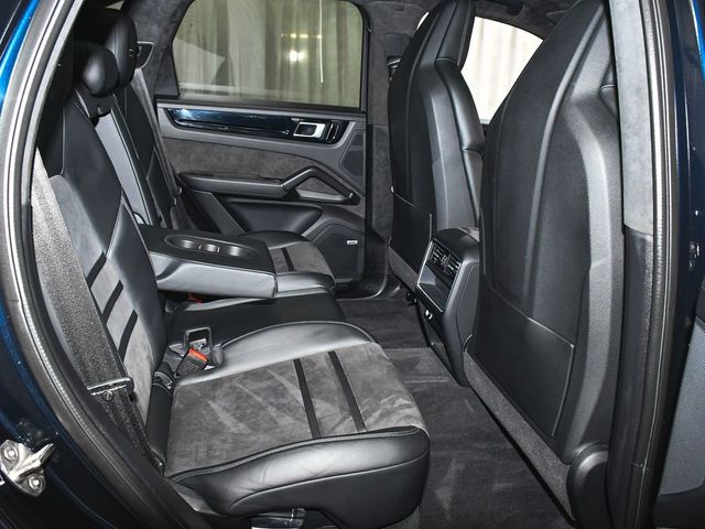 2021 Porsche Cayenne GTS - 23065855 - 50