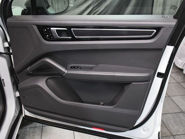2021 Porsche Cayenne GTS - 23070918 - 19