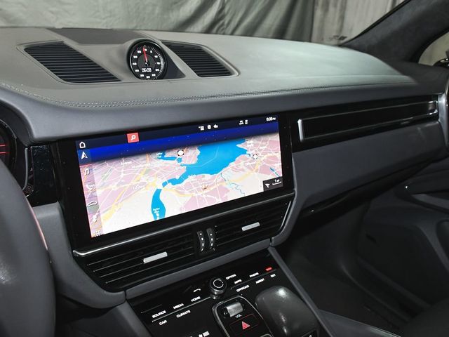 2021 Porsche Cayenne GTS - 23070918 - 44