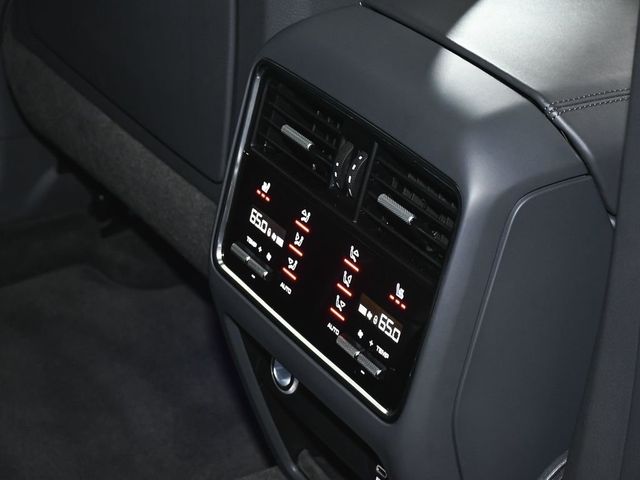 2021 Porsche Cayenne GTS - 23070918 - 56