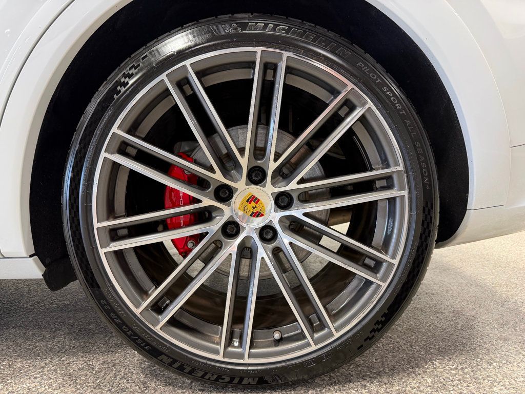 2021 Porsche Cayenne GTS AWD - 22947591 - 15