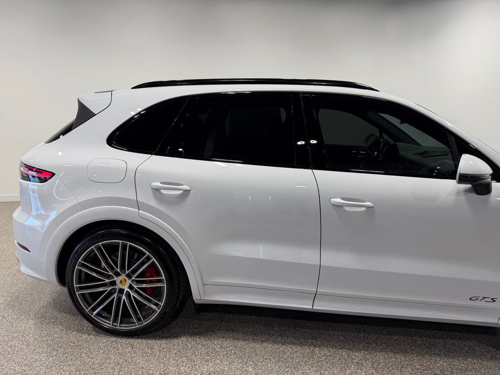 2021 Porsche Cayenne GTS AWD - 22947591 - 64