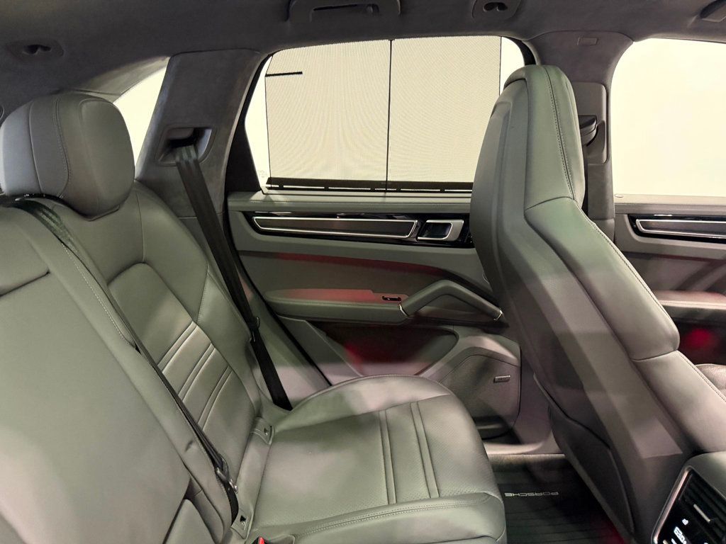 2021 Porsche Cayenne GTS AWD - 22947591 - 71