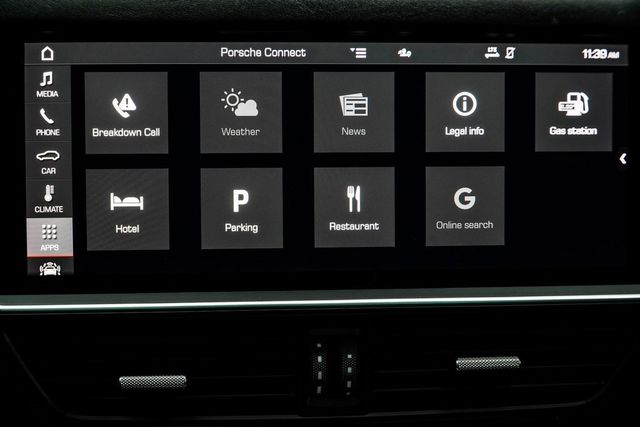 2021 Porsche Cayenne GTS AWD - 22936039 - 25