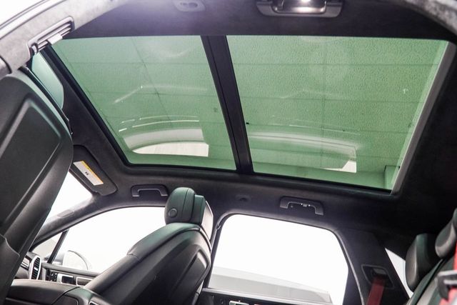 2021 Porsche Cayenne GTS AWD - 22936039 - 46