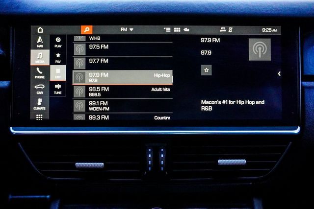 2021 Porsche Cayenne GTS AWD - 22971974 - 27