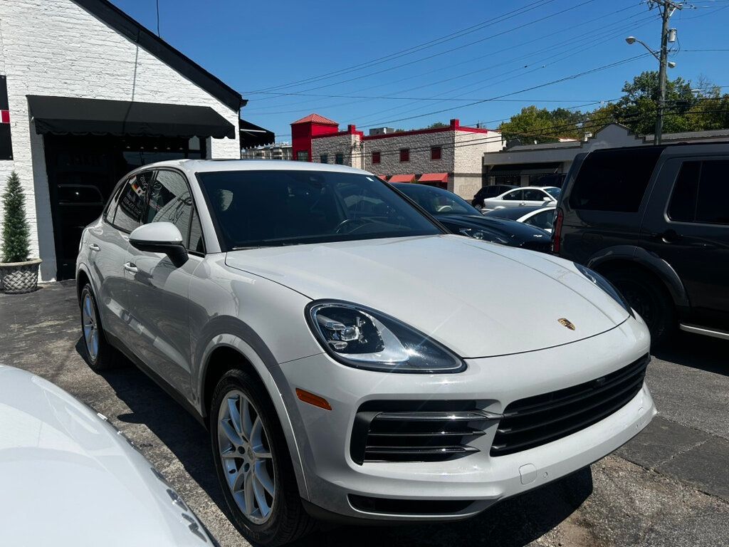 2021 Porsche Cayenne photo 7