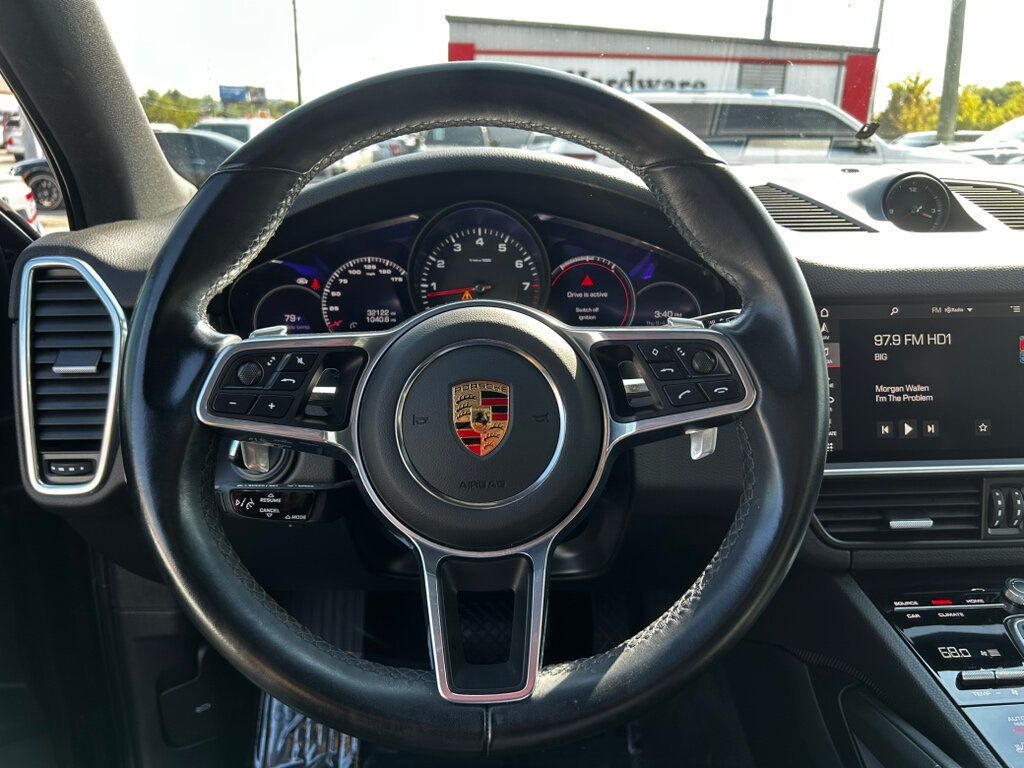 2021 Porsche Cayenne photo 24