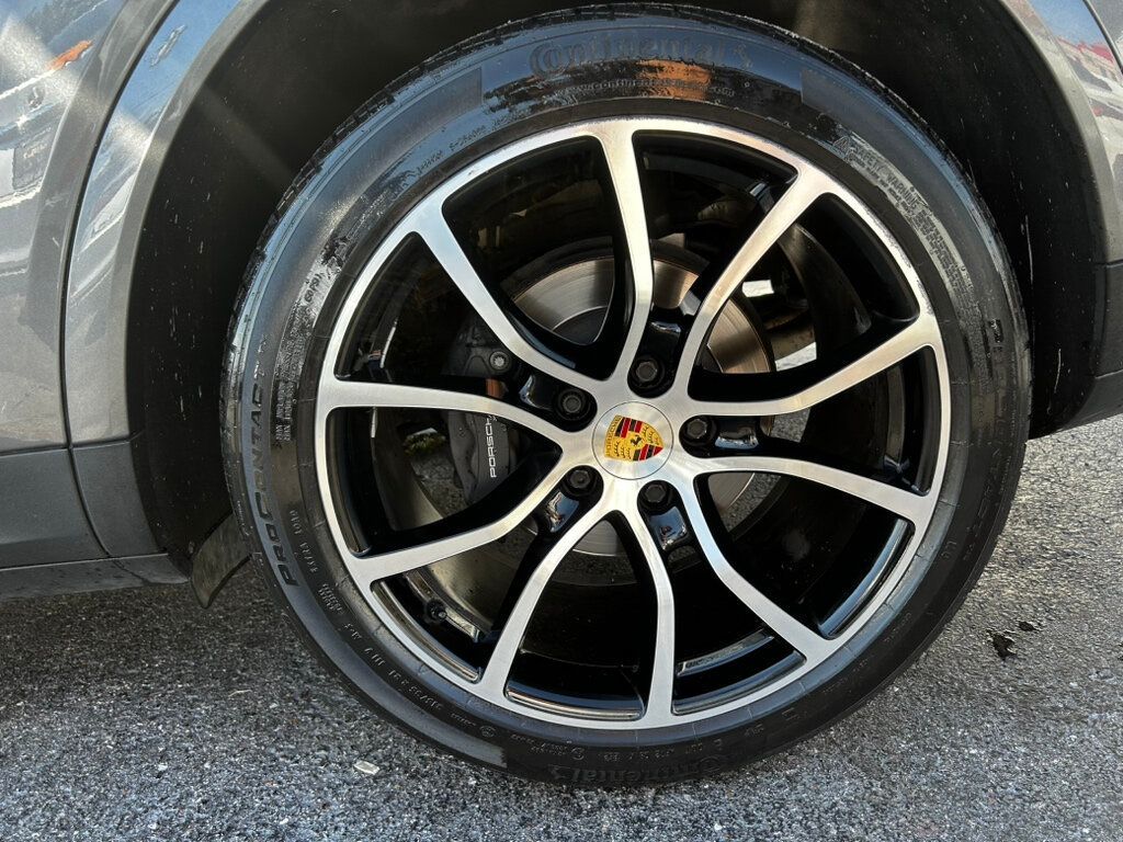 2021 Porsche Cayenne photo 29