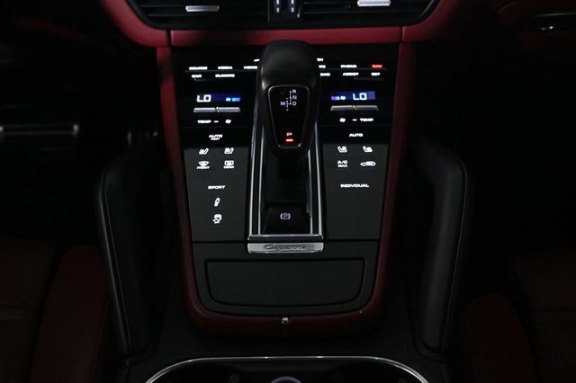 2021 Porsche Cayenne S - 23003024 - 16