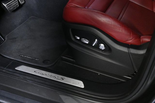 2021 Porsche Cayenne S - 23003024 - 25