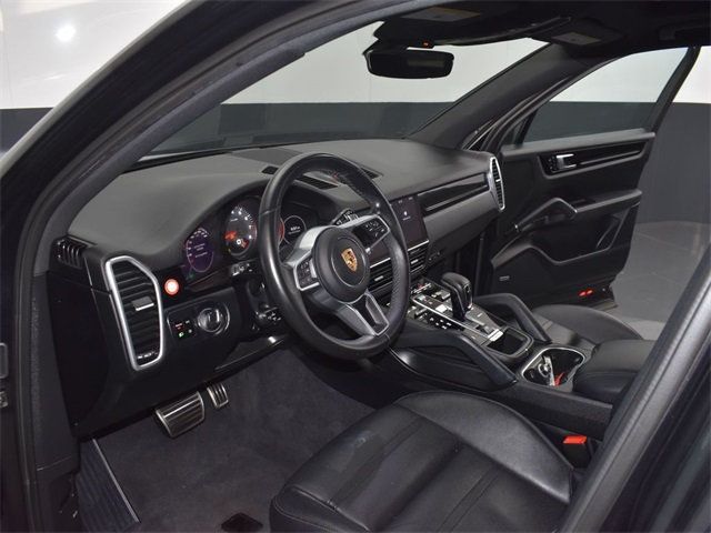 2021 Porsche Cayenne S photo 4