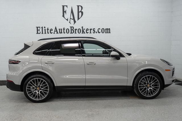 2021 Porsche Cayenne S AWD - 22767362 - 4