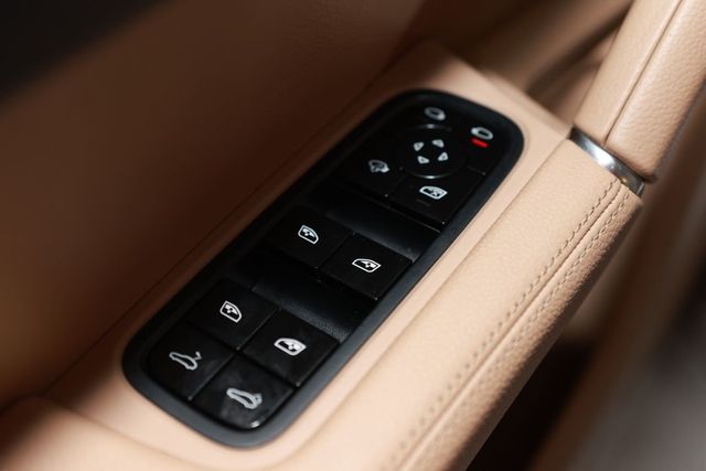 2021 Porsche Cayenne S Coupe AWD - 22982802 - 22