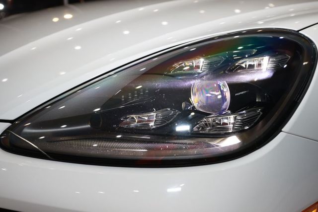 2021 Porsche Cayenne S Coupe AWD - 22982802 - 37