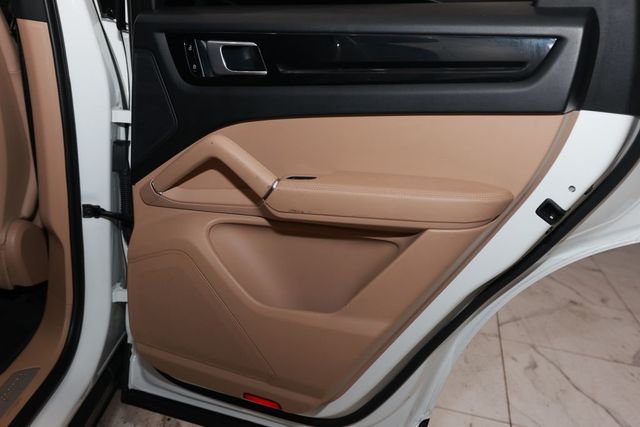 2021 Porsche Cayenne S Coupe AWD - 22982802 - 48