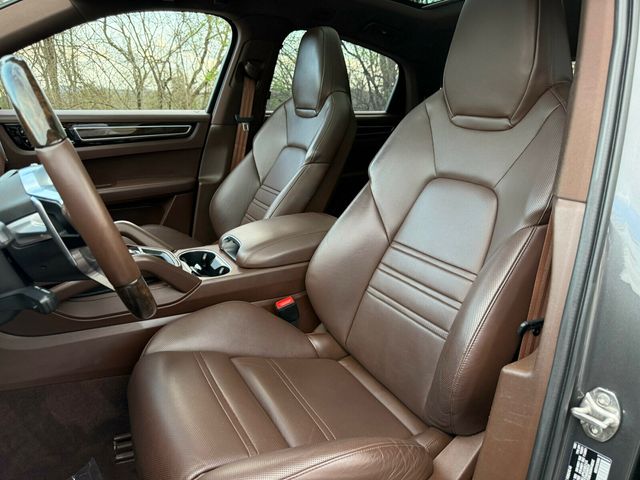 2021 Porsche Cayenne S Coupe, Rare Special Order, $129K MSRP! Carbon Ceramic Brakes - 22994965 - 16