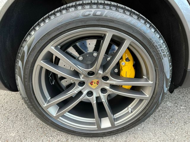2021 Porsche Cayenne S Coupe, Rare Special Order, $129K MSRP! Carbon Ceramic Brakes - 22994965 - 38