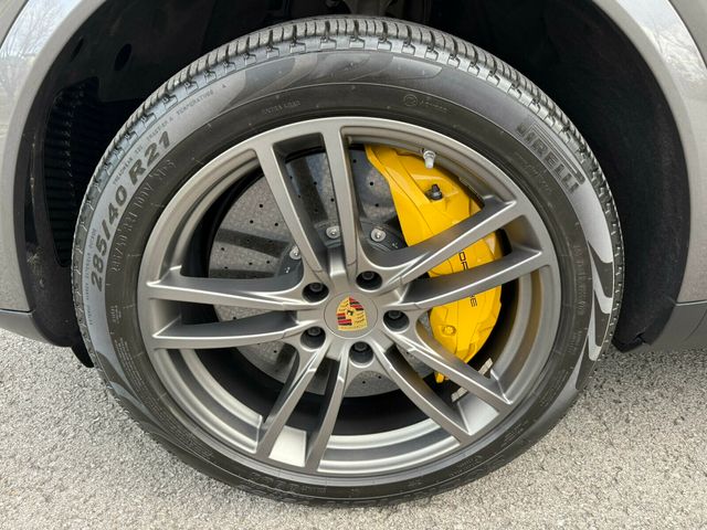 2021 Porsche Cayenne S Coupe, Rare Special Order, $129K MSRP! Carbon Ceramic Brakes - 22994965 - 42