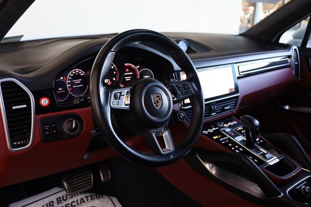 2021 Porsche Cayenne Turbo AWD - 22958246 - 14