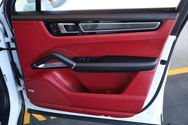 2021 Porsche Cayenne Turbo AWD - 22958246 - 22