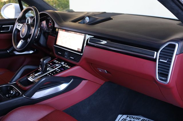 2021 Porsche Cayenne Turbo AWD - 22958246 - 24