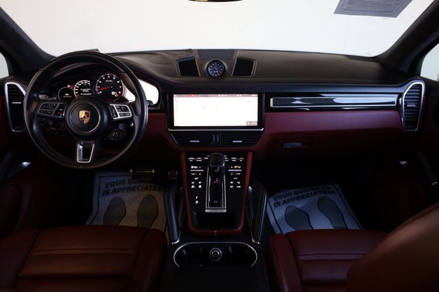 2021 Porsche Cayenne Turbo AWD - 22958246 - 25