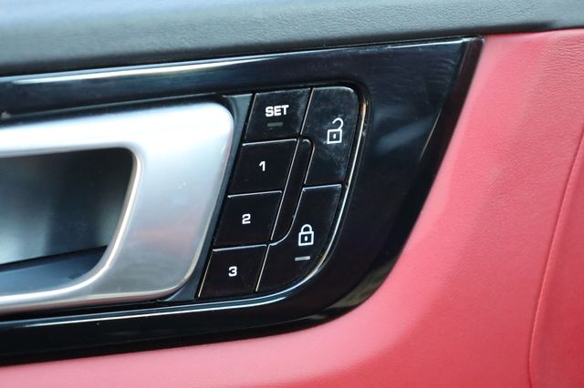 2021 Porsche Cayenne Turbo AWD - 22958246 - 33