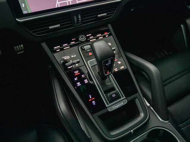 2021 Porsche Cayenne Turbo AWD TechArt - 22889224 - 27