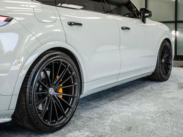 2021 Porsche Cayenne Turbo AWD TechArt - 22889224 - 46