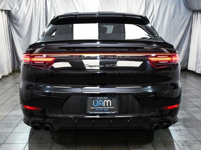 2021 Porsche Cayenne Coup GTS