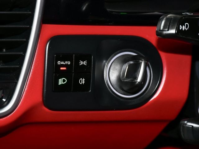 2021 Porsche Cayenne Coupe Turbo - 22776736 - 16