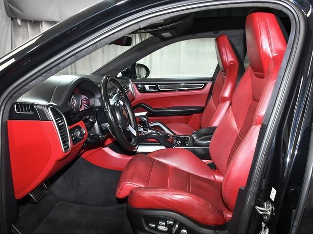 2021 Porsche Cayenne Coupe Turbo - 22776736 - 45