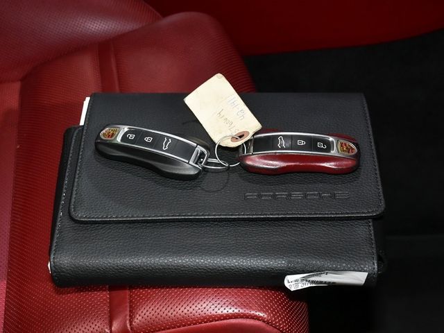 2021 Porsche Cayenne Coupe Turbo - 22776736 - 61