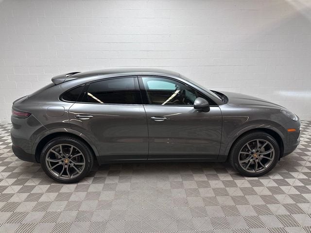 2021 Porsche Cayenne Sport Coupe Just Arrived!  Very Nice! - 22490356 - 1