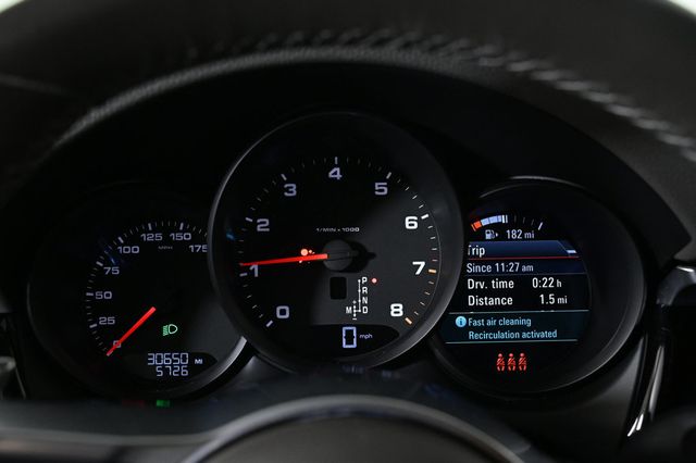 2021 Porsche Macan AWD - 22949641 - 12