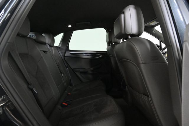 2021 Porsche Macan AWD - 22949641 - 18