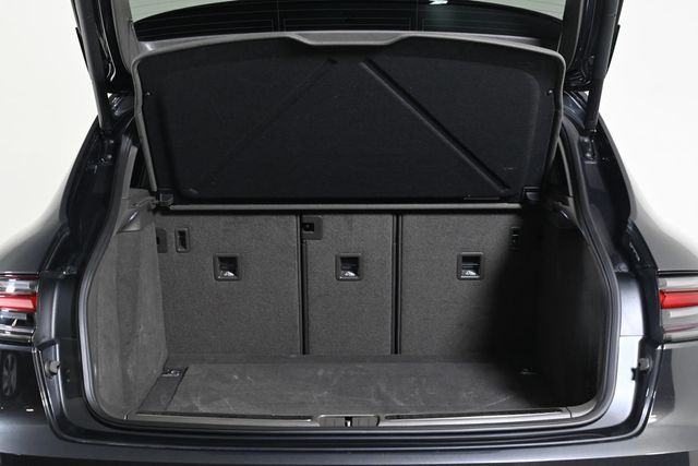 2021 Porsche Macan AWD - 22949641 - 23