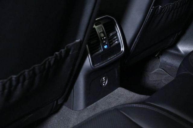 2021 Porsche Macan AWD - 23015451 - 19