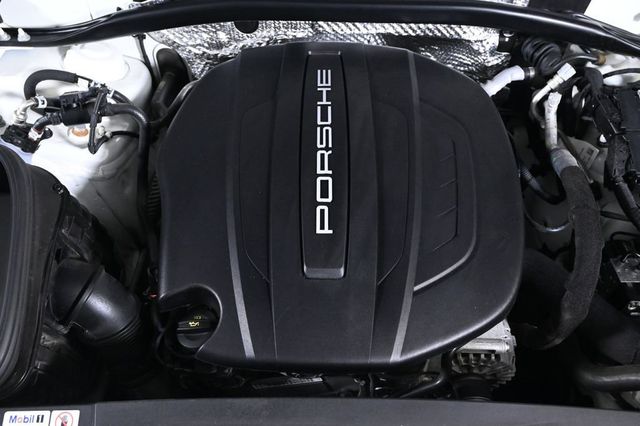 2021 Porsche Macan AWD - 23015451 - 24