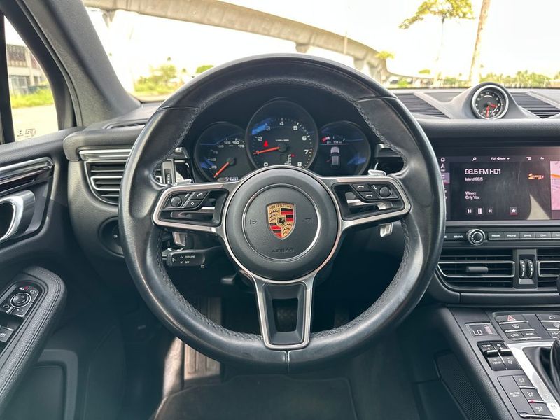 2021 Porsche Macan AWD - 22966479 - 14